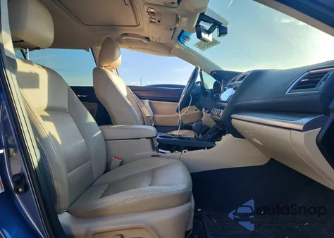 2017 Subaru Outback 2.5I Limited z USA, uszkodzony, nr VIN 4S4BSANC4H3381353